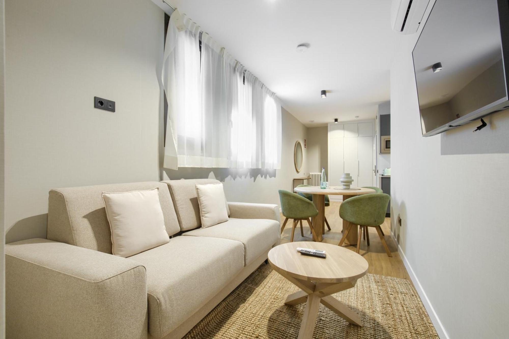 Dobo Madrid Justicia Apartment Ngoại thất bức ảnh